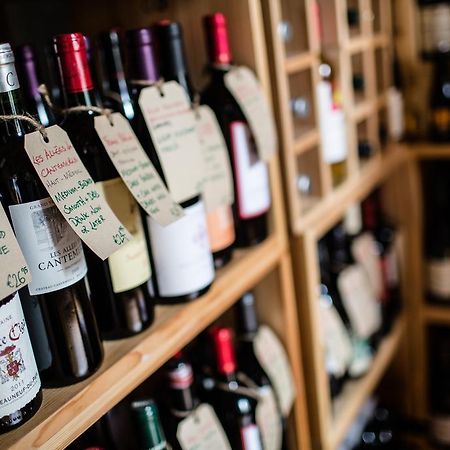 Byrnes Wine Dine Stay เอนนิสไทมอน ภายนอก รูปภาพ
